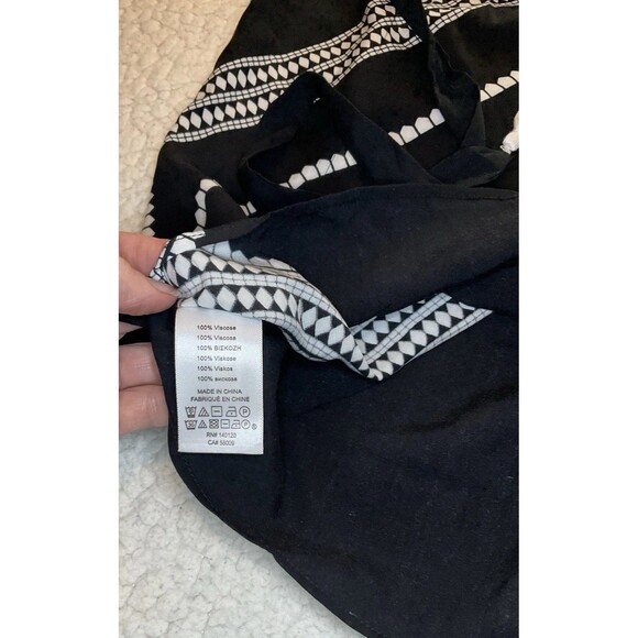 Stella & Dot Beach, Cover-up, Black And White, Tie Waist, V-neck, Size: M - Picture 9 of 12